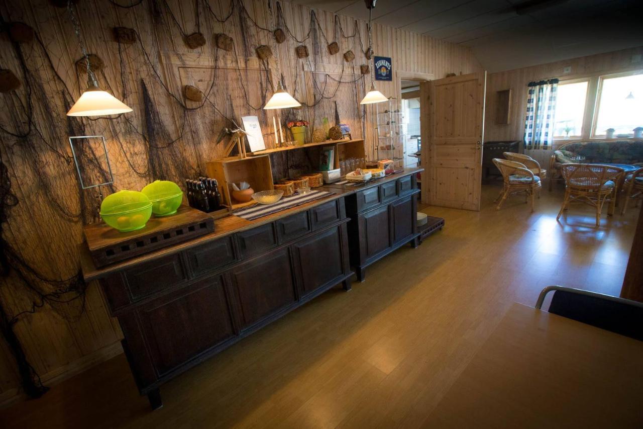 Ulvoe Lakeside Resort Ulvohamn Ngoại thất bức ảnh
